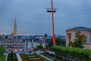 dinner in the sky