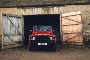 land rover defender v8