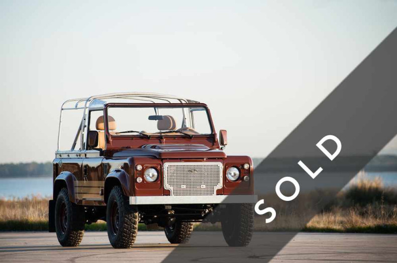 LAND ROVER Defender 90 BROWN-sold