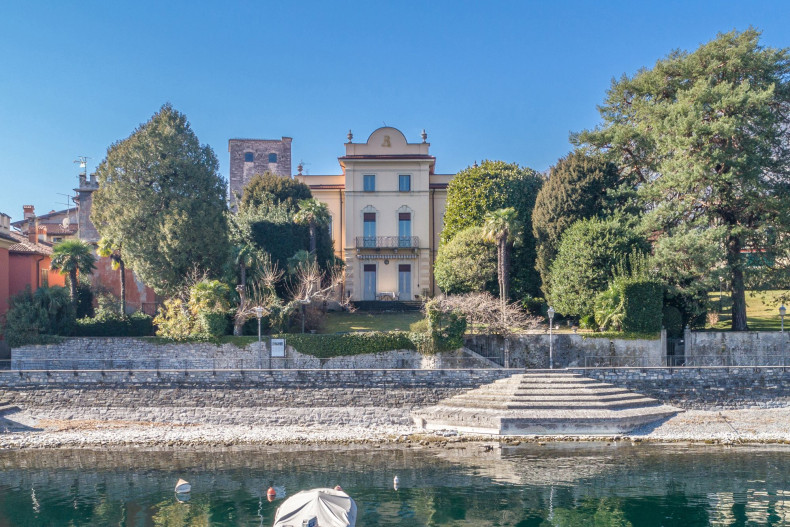 HISTORISCHE VILLA AM SEEUFER - GOLF DER VENUS - Comer See, Tremezzina, Lenno, Italien