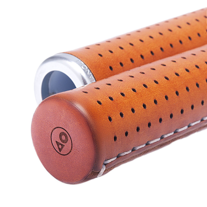 Manoli – Handgefertigte Leder-Fahrradgriffe