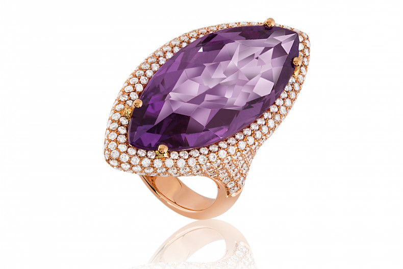 Ring mit Amethyst