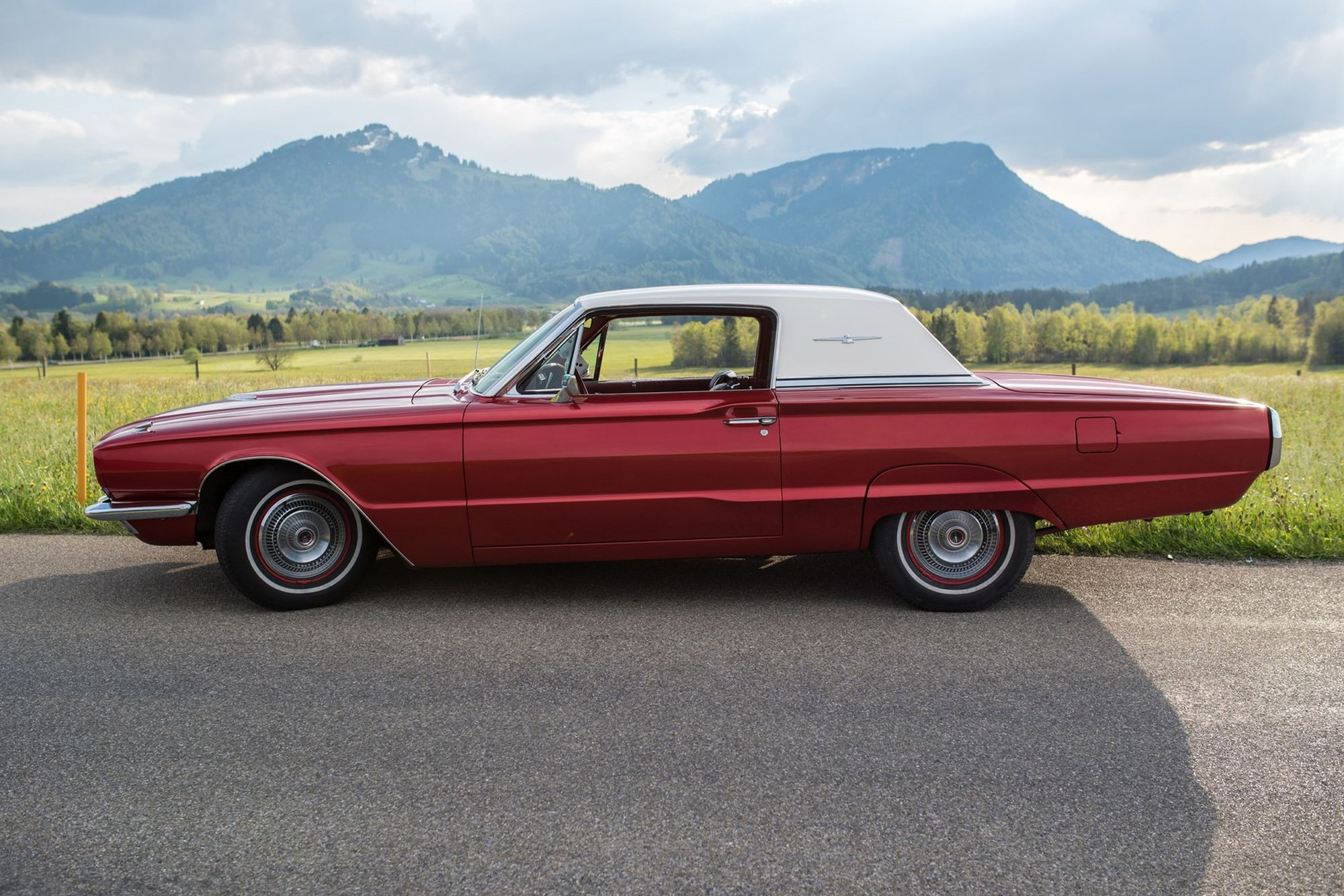Einzigartiges mit Stil Ford Thunderbird Hardtop Town Coupe 428 bei