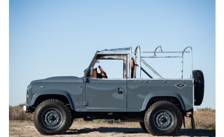 Land Rover D90 Diesel Grey
