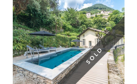 Elegante Villa mit Blick auf den Comer See, Carate Urio Italien