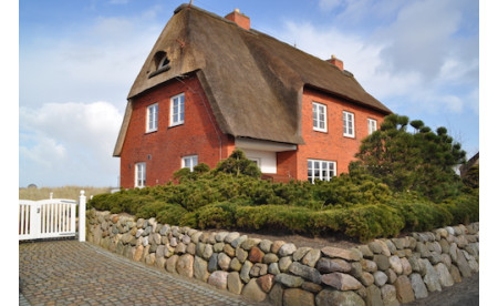 Charmante Haushälfte auf Sylt