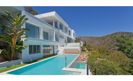 Neubau Villa in Top Lage in Costa den Blanes mit Meerblick - Mallorca