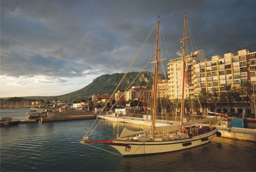 101´ Lubbe Voss Classic Schooner