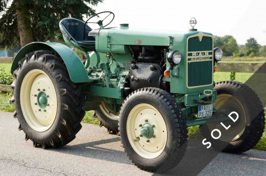 historischer Traktor vom Typ - MAN Ackerdiesel AS 325H