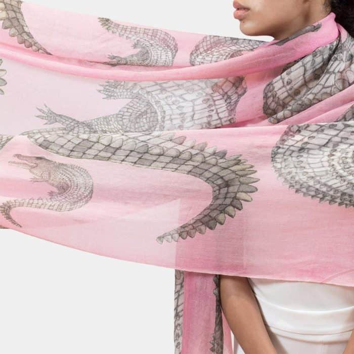 Crocodile Scarf rose 3