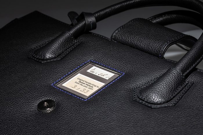 SEKRÈ MYSTERY BAG EDITION »VIVA VICTORIA NO. 1« 3